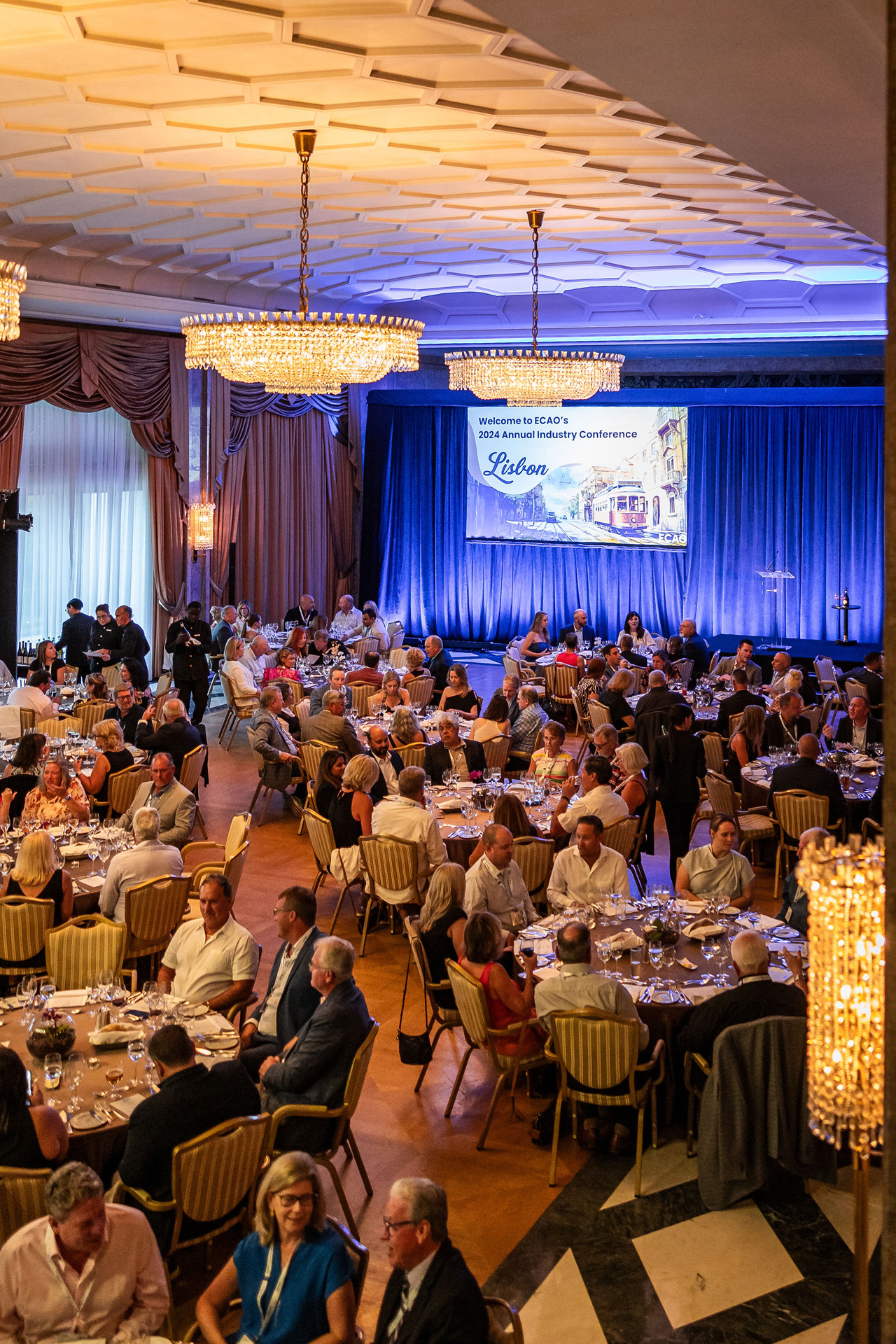 <a class='button-link' download href='https://www.ecao.org/wp-content/uploads/2025/01/ECAOLisbon24-lastdaydinner-7.jpg'>Download</a>