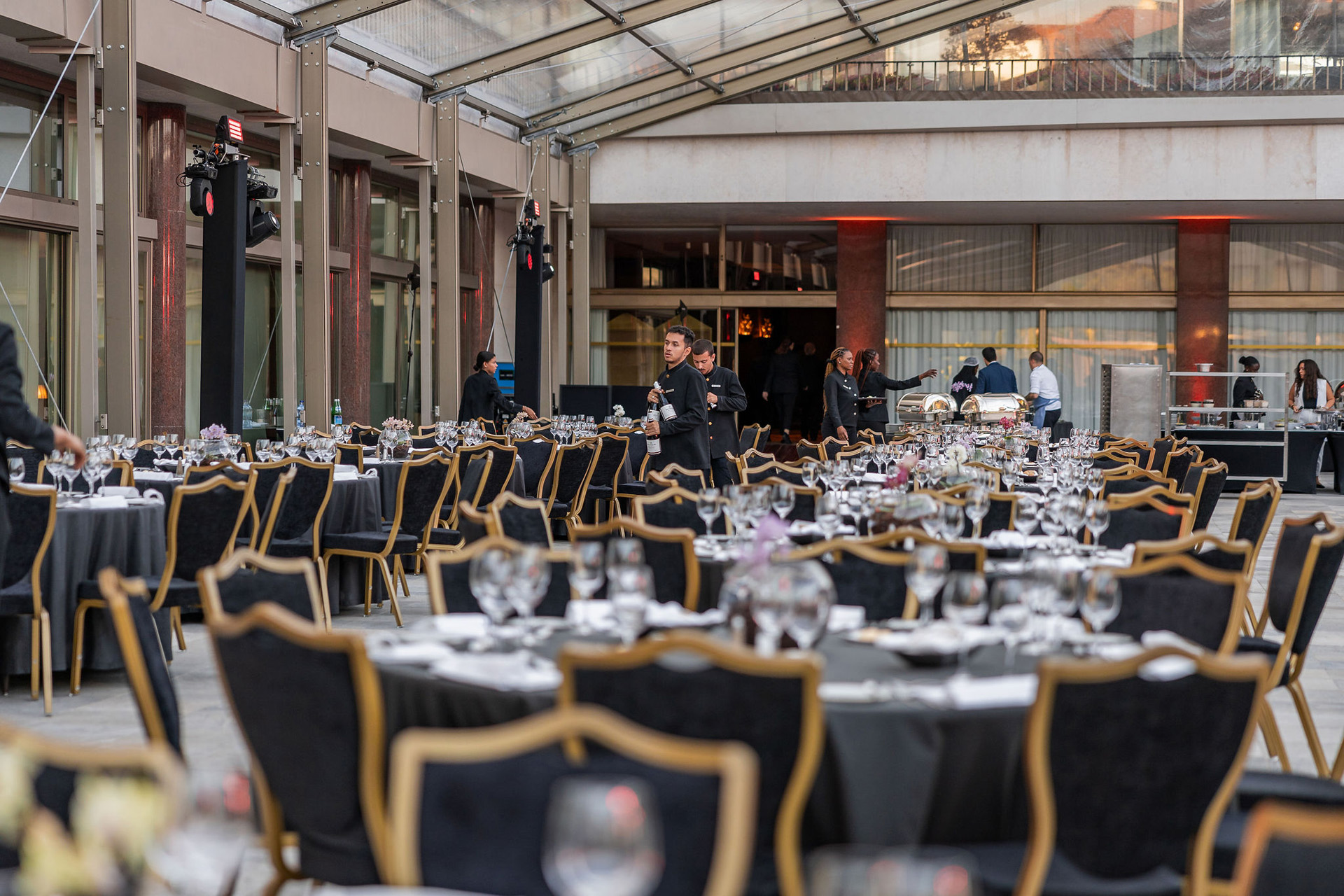 <a class='button-link' download href='https://www.ecao.org/wp-content/uploads/2025/02/ECAOLisbon24-arrivaldinnerandcocktail-11.jpg'>Download</a>