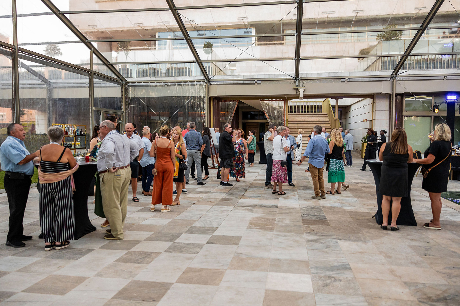 <a class='button-link' download href='https://www.ecao.org/wp-content/uploads/2025/02/ECAOLisbon24-arrivaldinnerandcocktail-166.jpg'>Download</a>