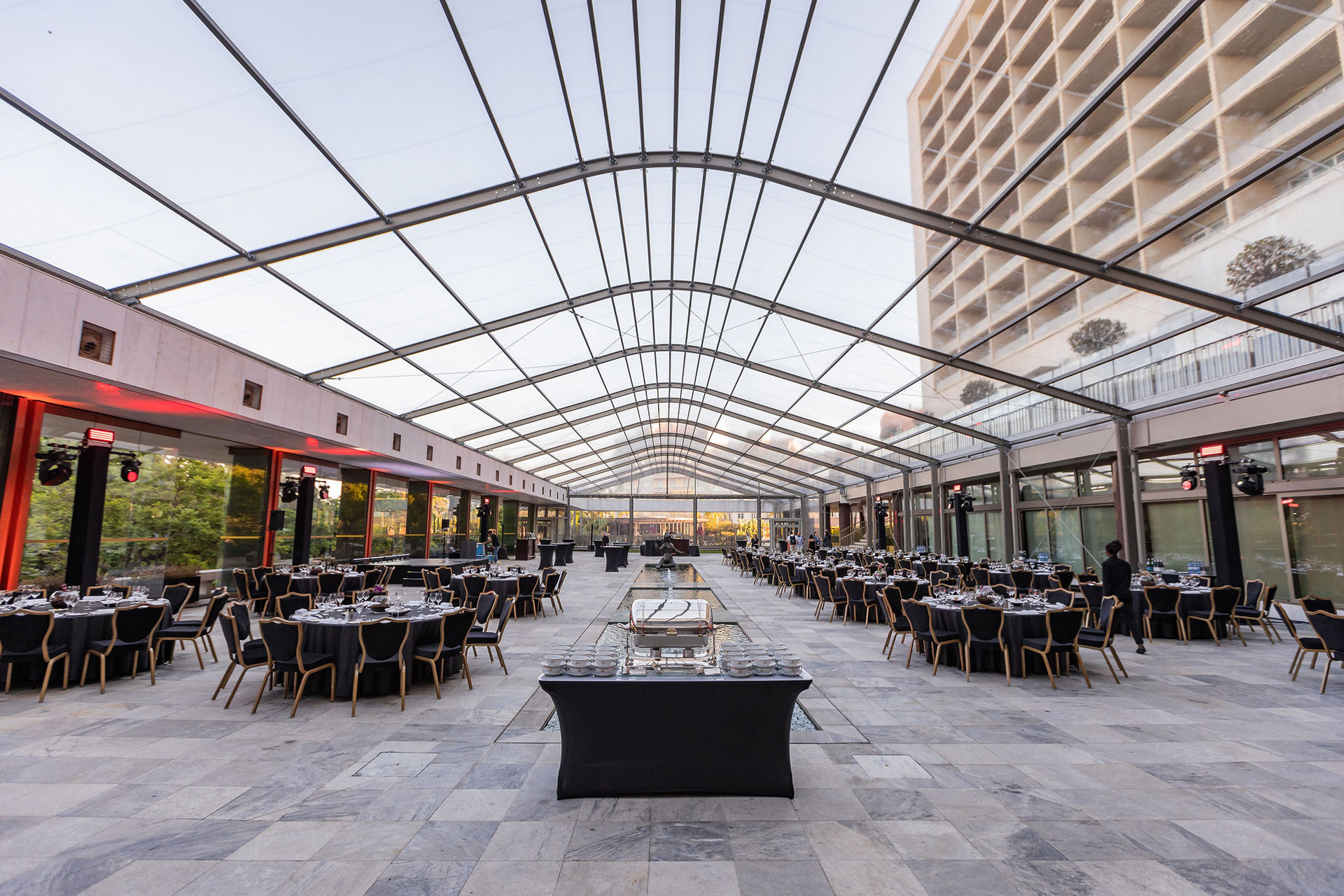 <a class='button-link' download href='https://www.ecao.org/wp-content/uploads/2025/02/ECAOLisbon24-arrivaldinnerandcocktail-21.jpg'>Download</a>