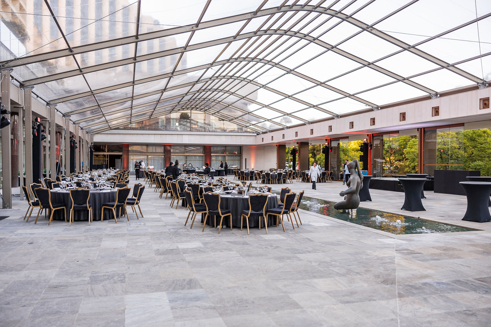 <a class='button-link' download href='https://www.ecao.org/wp-content/uploads/2025/02/ECAOLisbon24-arrivaldinnerandcocktail-3.jpg'>Download</a>