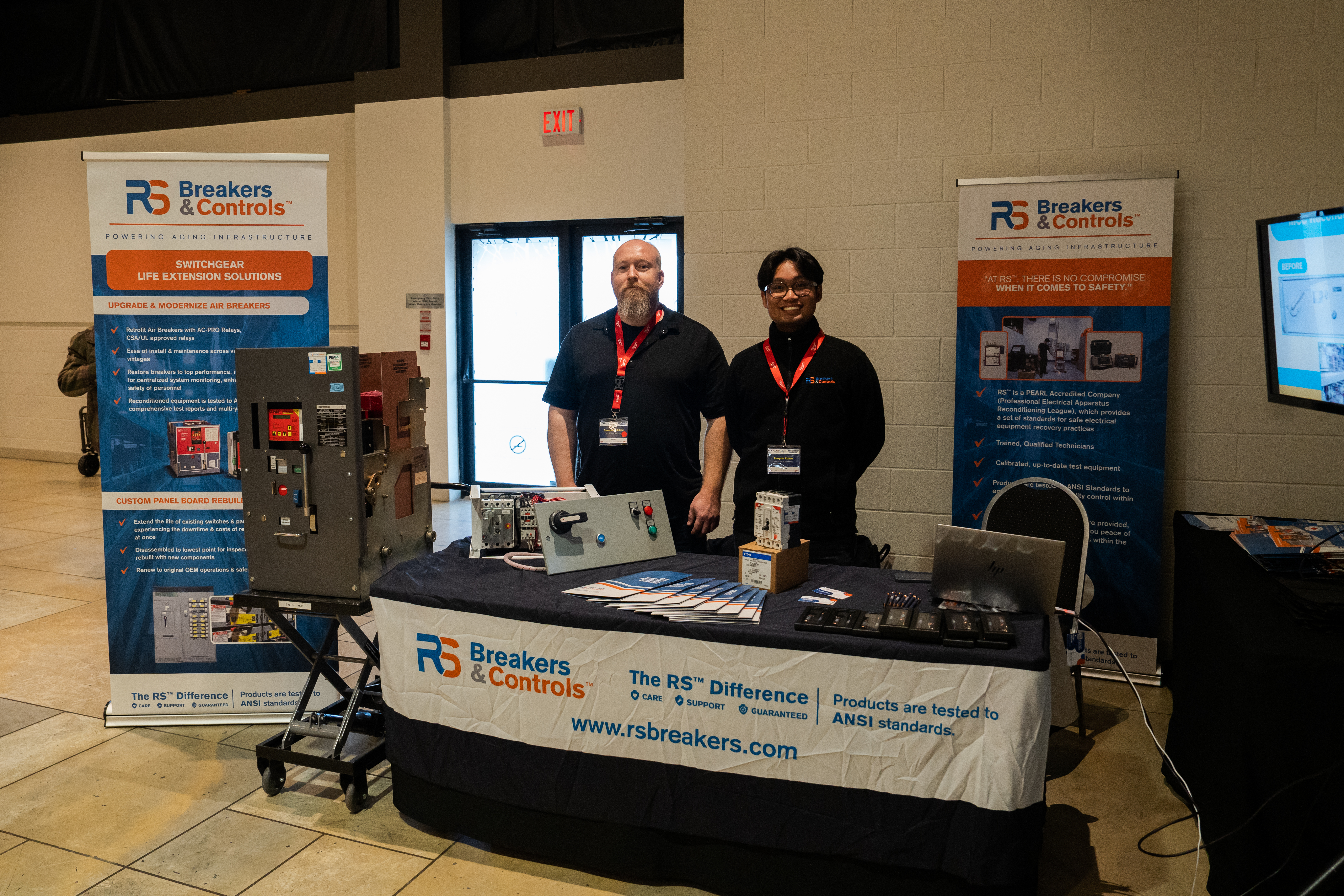 <a class='button-link' download href='https://www.ecao.org/wp-content/uploads/2025/11/DSC03239.jpg'>Download</a>