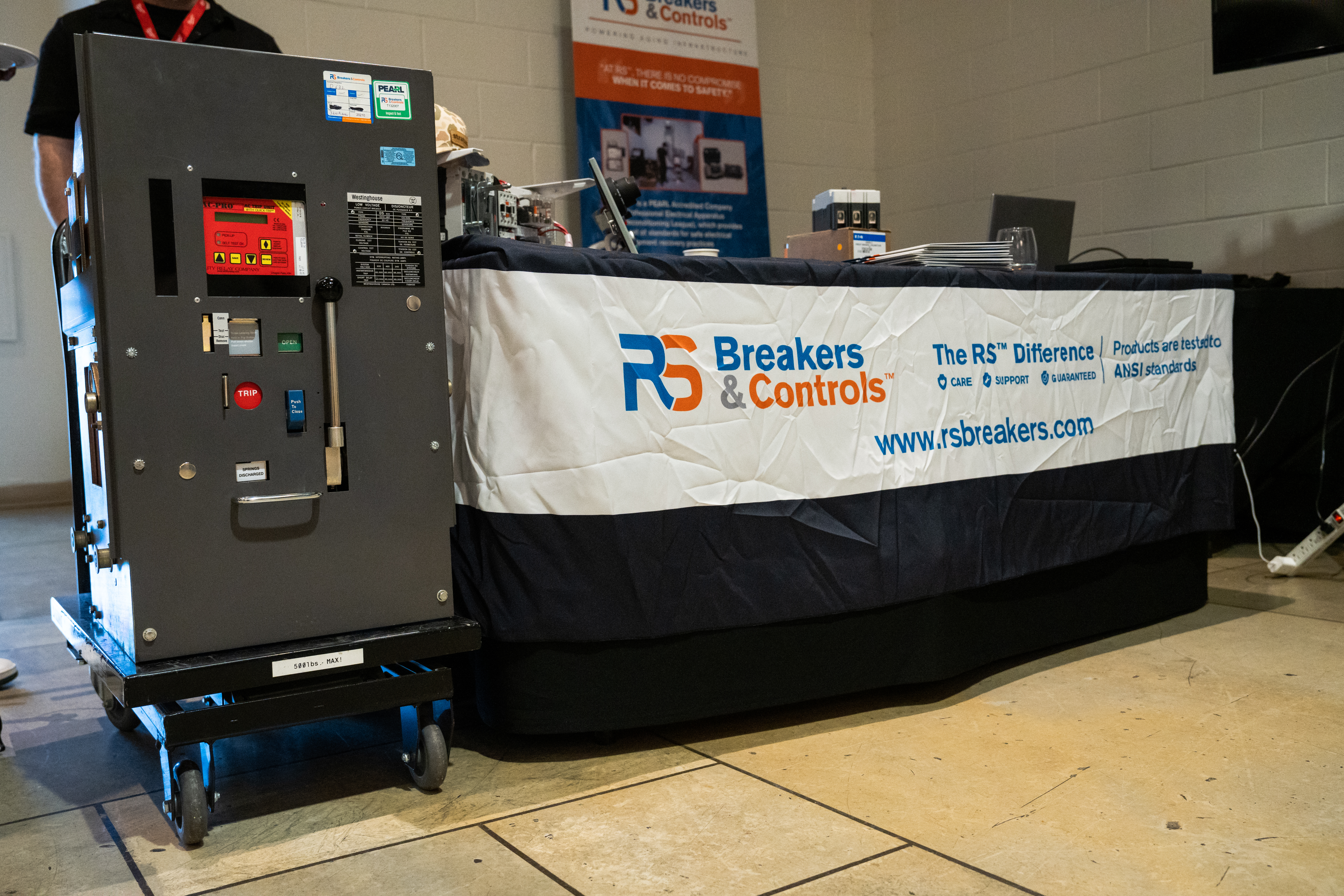 <a class='button-link' download href='https://www.ecao.org/wp-content/uploads/2025/11/DSC03658.jpg'>Download</a>