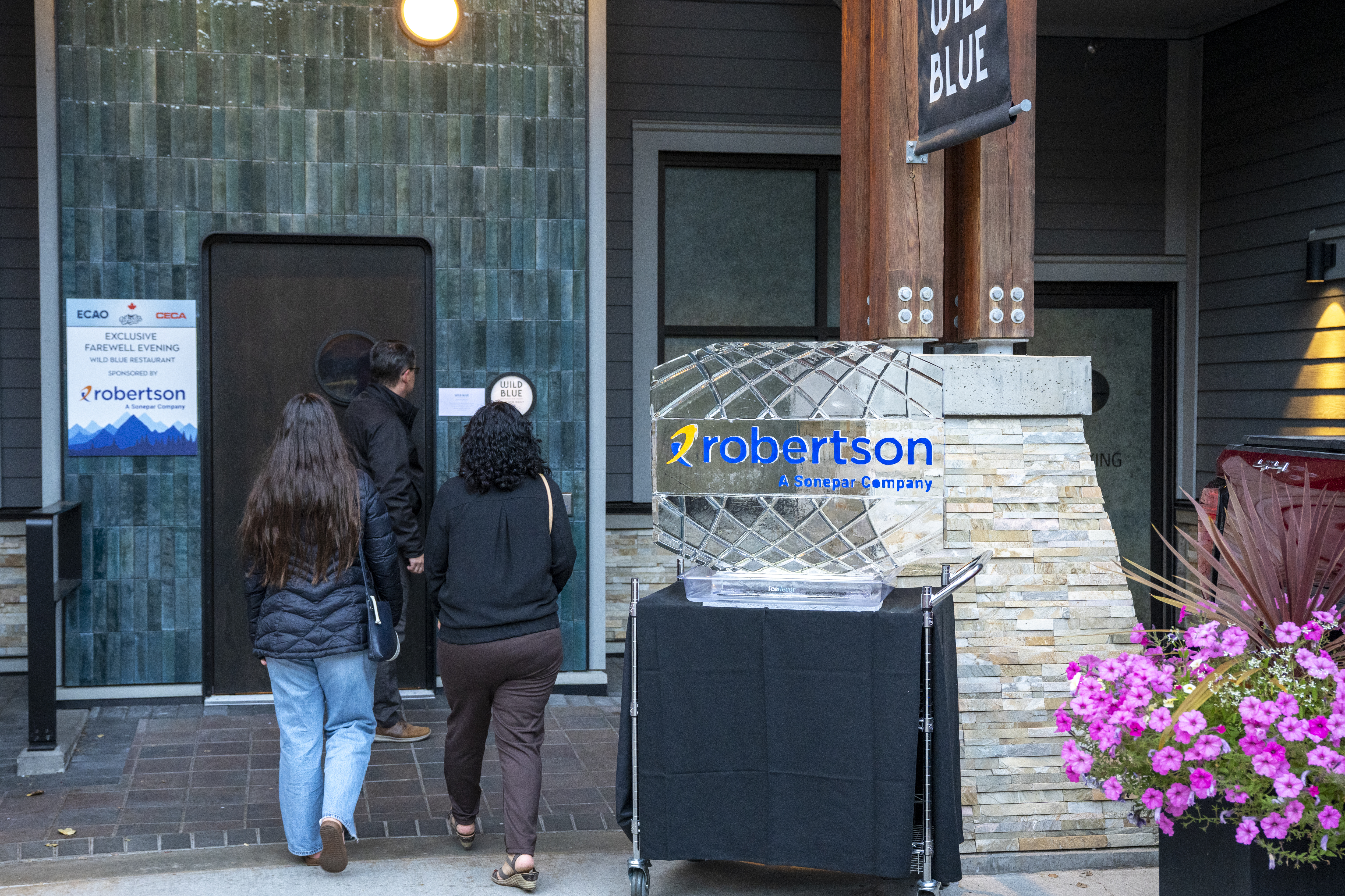 <a class='button-link' download href='https://www.ecao.org/wp-content/uploads/2025/11/mikecrane_ecoa_whistler_2025_137.jpg'>Download</a>