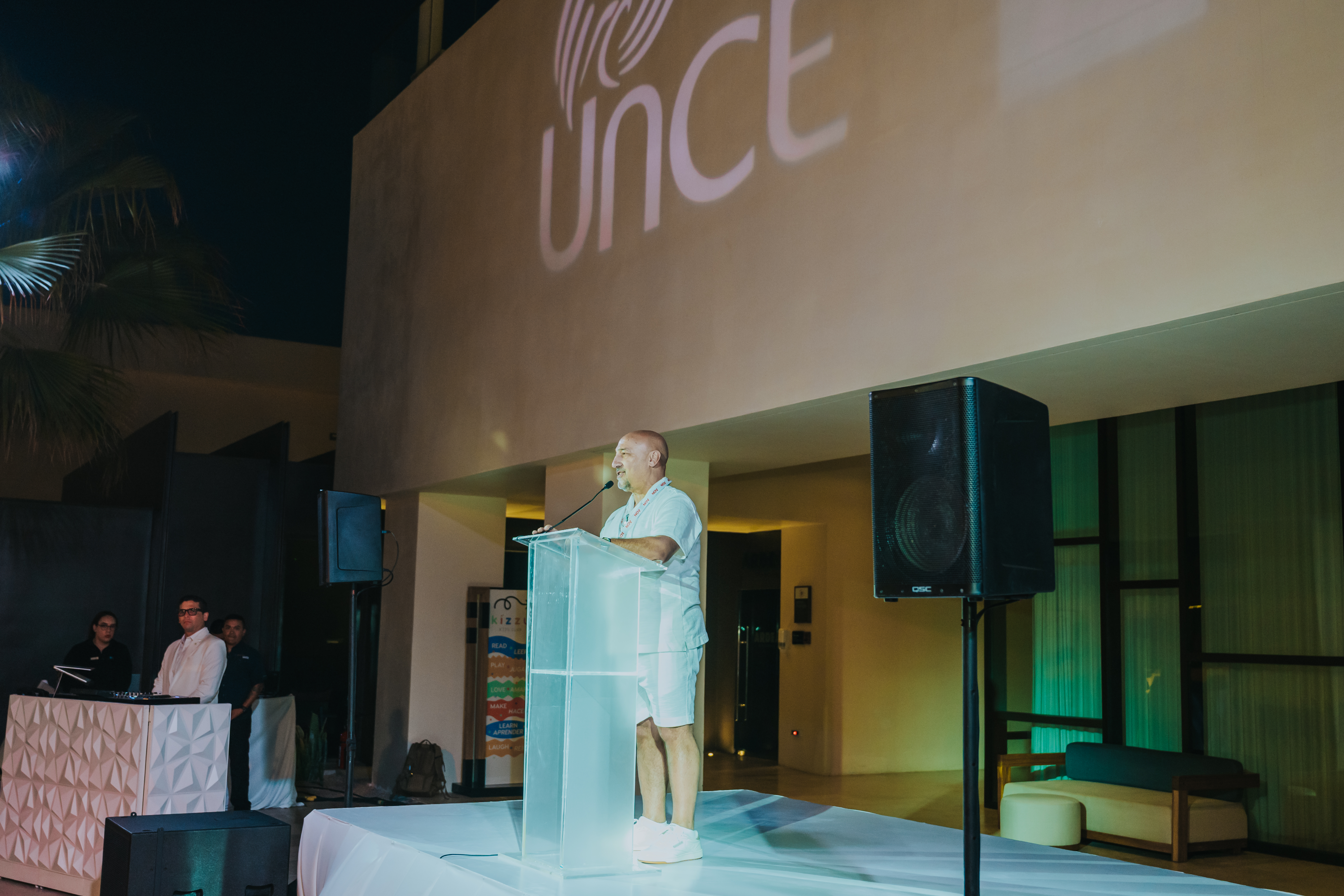 <a class='button-link' download href='https://www.ecao.org/wp-content/uploads/2026/06/ECAO-UNCE-Welcome-Evening-Cabo-05.03.26-JJStudio-136.jpg'>Download</a>