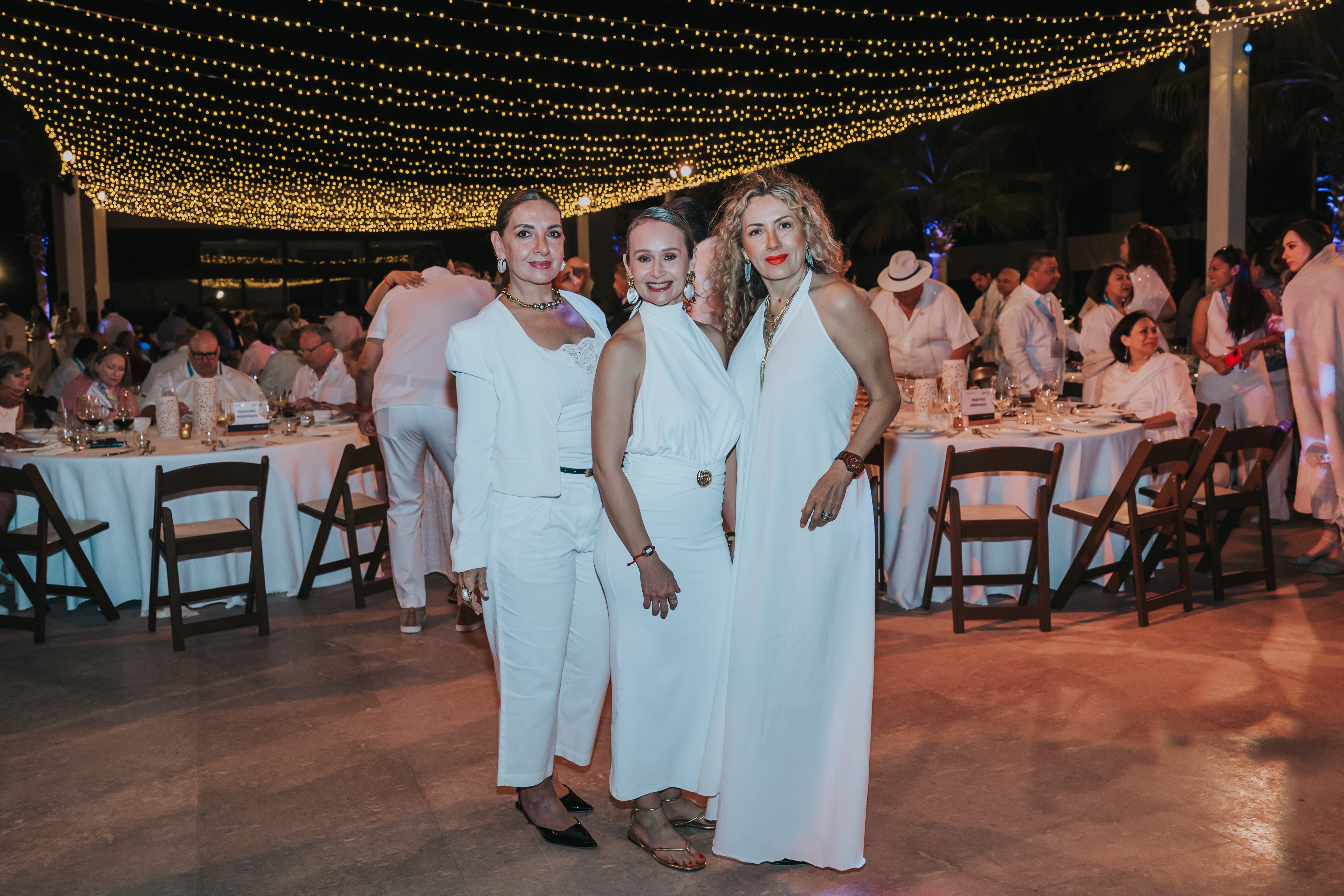 <a class='button-link' download href='https://www.ecao.org/wp-content/uploads/2026/06/ECAO-UNCE-Welcome-Evening-Cabo-05.03.26-JJStudio-175.jpg'>Download</a>